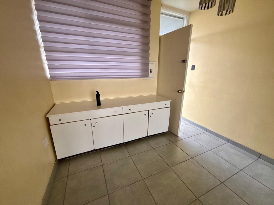 2 Bedroom Property for Sale in Townsend Estate Western Cape